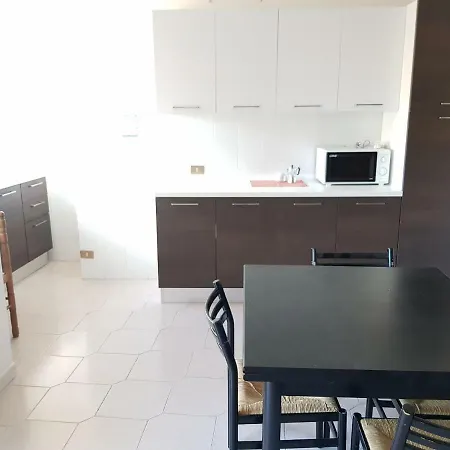 Apartament 500m From The Sea